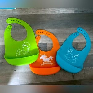 3 Silicone Apron Bibs